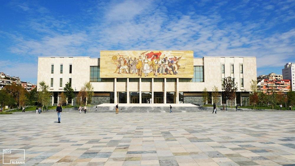 City 5 Hotel Tirana Extérieur photo