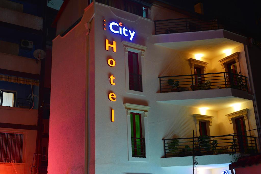 City 5 Hotel Tirana Extérieur photo
