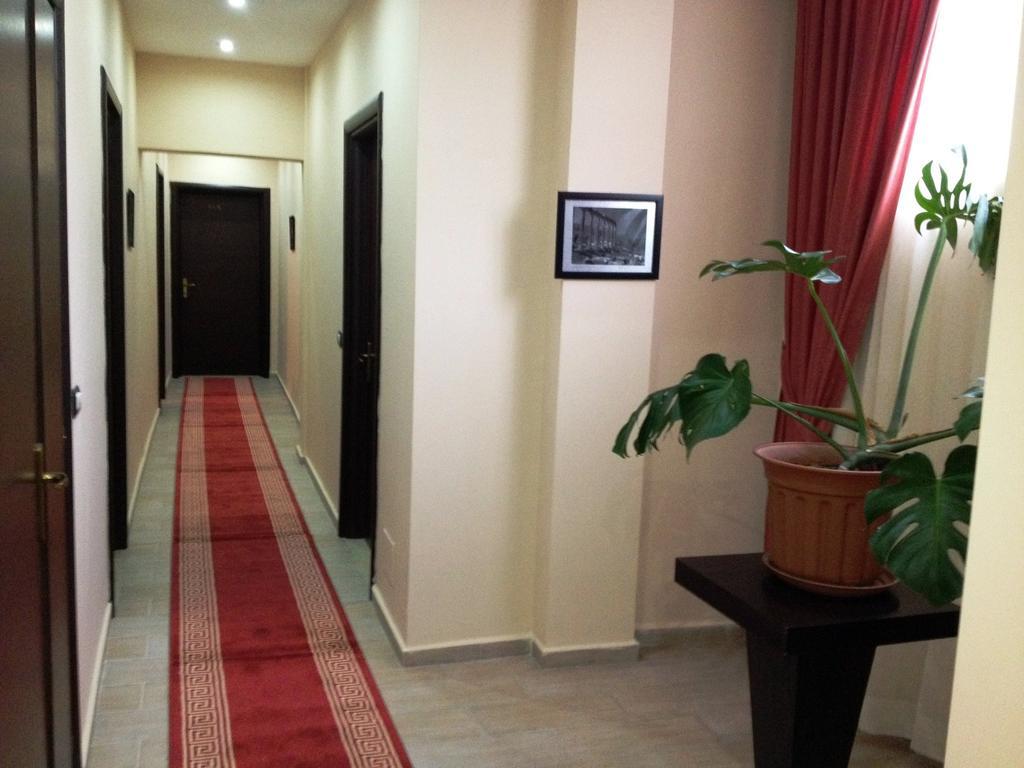 City 5 Hotel Tirana Extérieur photo