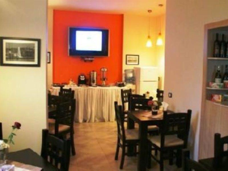 City 5 Hotel Tirana Extérieur photo