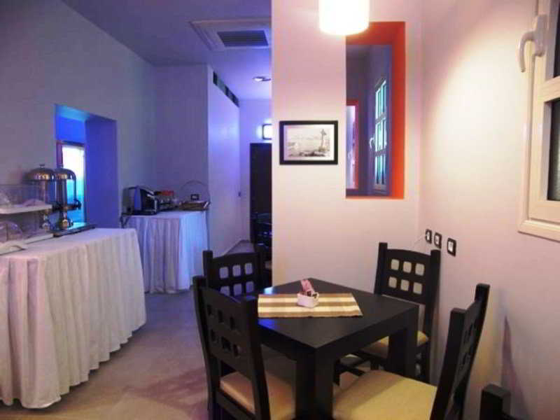 City 5 Hotel Tirana Extérieur photo