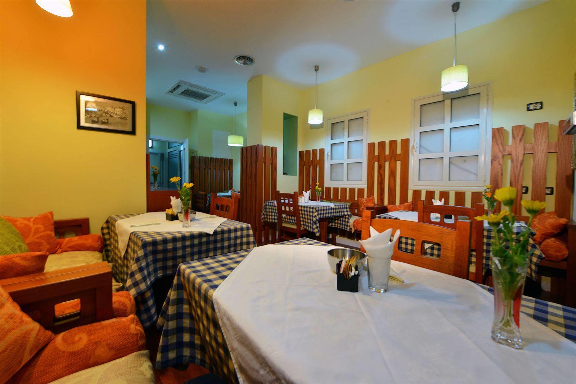City 5 Hotel Tirana Extérieur photo